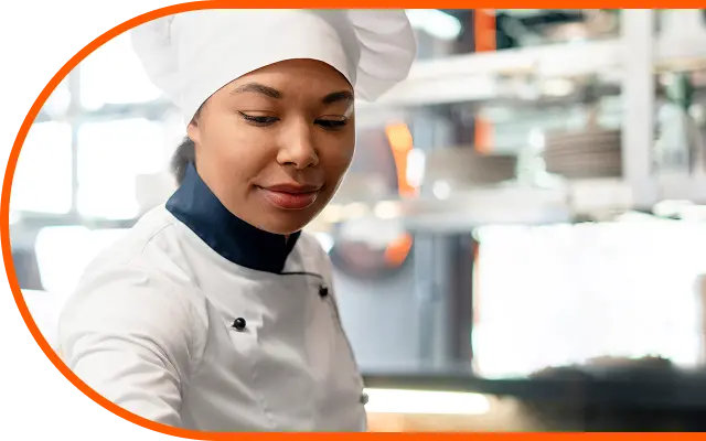 飲食店で働く女性